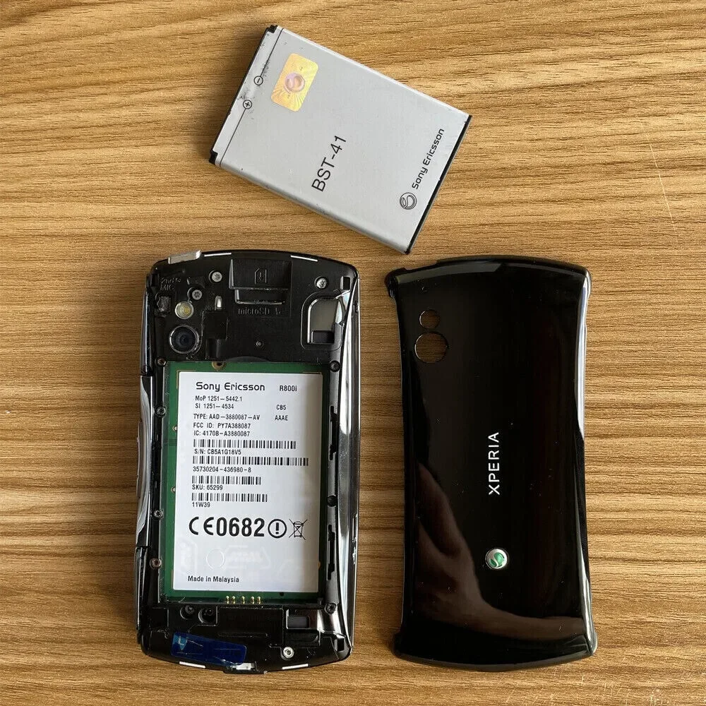 Refurbished-Origina Sony  Xperia PLAY R800i  Cellphone