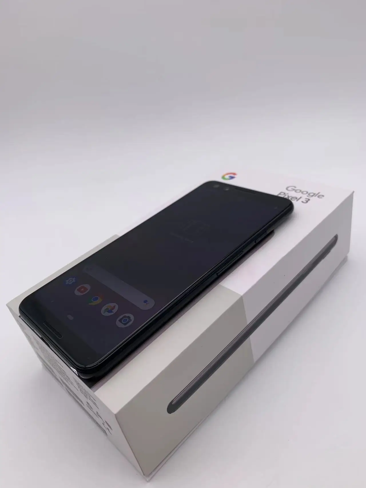 Google Pixel 3 4G  Cell Phone Original Unlocked 99% New